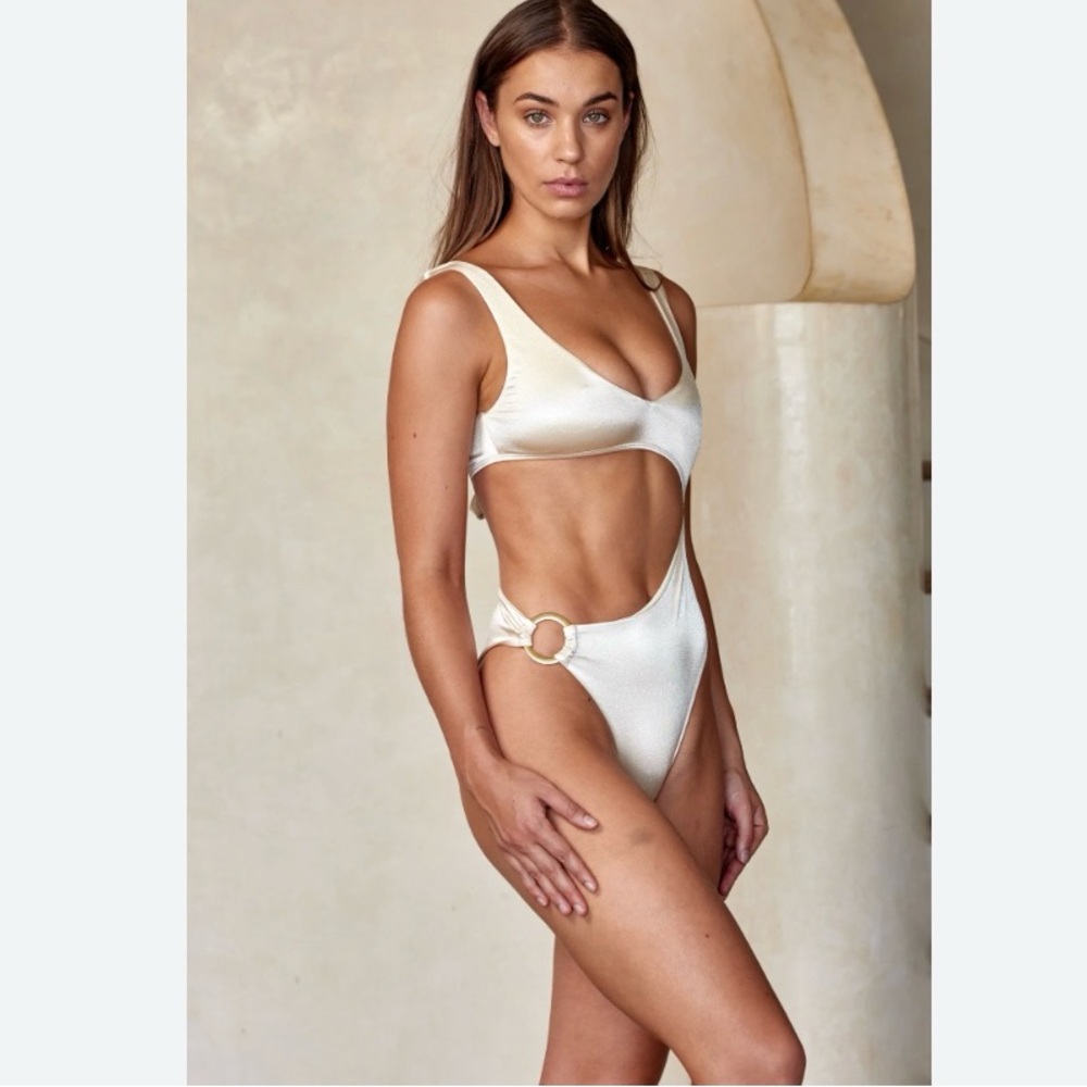 Monday Swimwear St. Barth’s One Piece Bikini Champagne Shiny Jersey - Petite XS